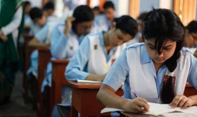 এসএসসির ফরম পূরণের সময় বাড়াল ঢাকা বোর্ড