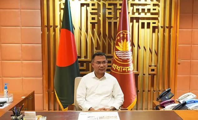 সশস্ত্র বাহিনী বিভাগে অফিস করলেন প্রধানমন্ত্রী