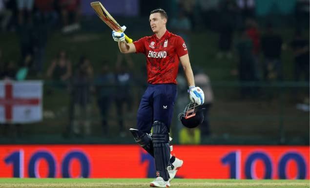পাকিস্তানকে খাদের কিনারায় রেখে ইংল্যান্ডকে টি-টোয়েন্টি বিশ্বকাপের সেমিতে তুললেন ব্রুক