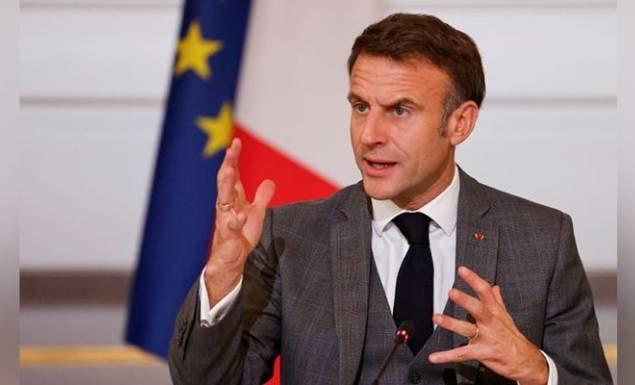 বৈশ্বিক অনিশ্চয়তায় পারমাণবিক বোমা বাড়ানোর ঘোষণা দিল ফ্রান্স