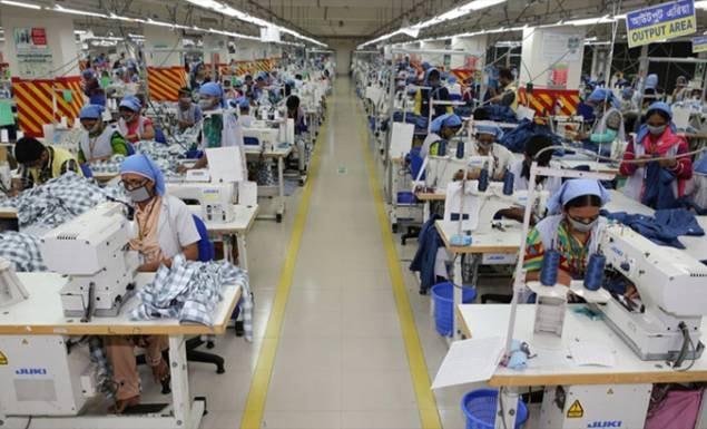 ঈদের ছুটির আগে শ্রমিকদের সব পাওনা পরিশোধের কড়া নির্দেশ