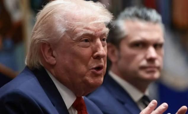 ইরানের জ্বালানি স্থাপনায় হামলা ১০ দিনের জন্য স্থগিত করলেন ট্রাম্প