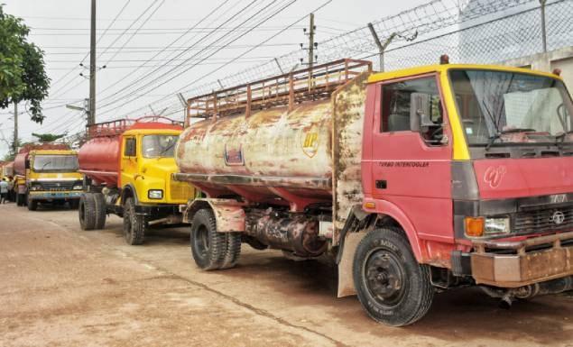 ডিপো থেকে তেল সরবরাহের সময় ২ ঘণ্টা এগিয়ে আনল পেট্রোলিয়াম করপোরেশন