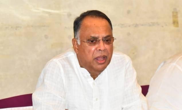 নিরবচ্ছিন্ন বিদ্যুৎ সরবরাহে ব্যবসায়ীদের সহযোগিতা চাইলেন জ্বালানিমন্ত্রী