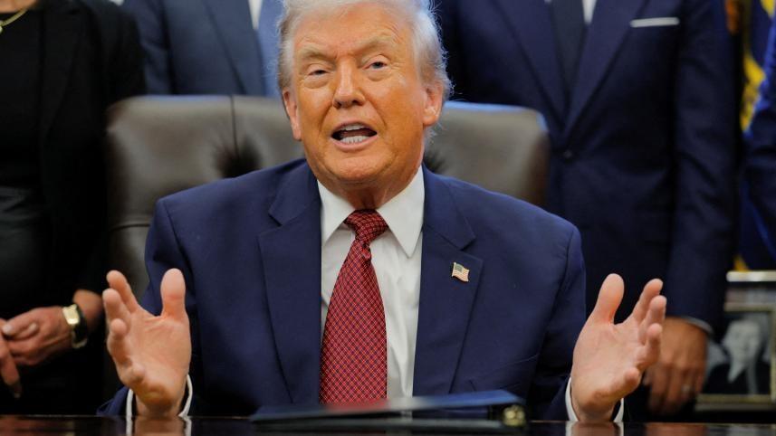 যুদ্ধবিরতি ঘোষণার পরও যুক্তরাষ্ট্রে ট্রাম্পের অভিশংসনের দাবি