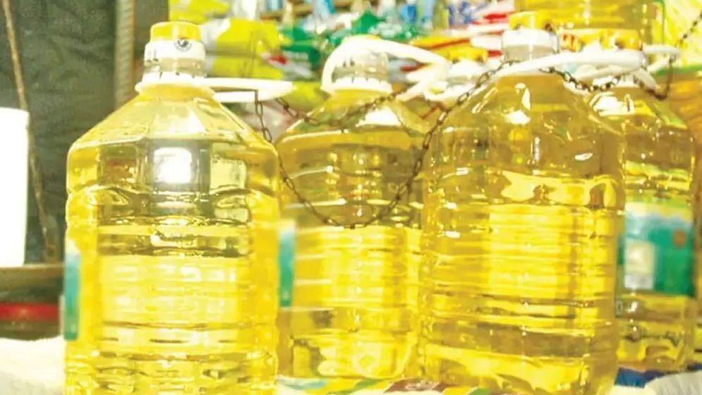 বাড়ল বোতলজাত সয়াবিন তেলের দাম