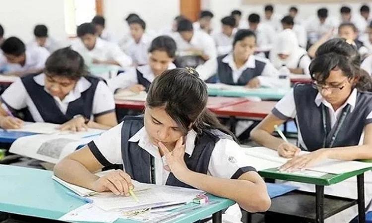এসএসসি পরীক্ষা ২০২৬ ব্যবহারিক পরীক্ষা নিয়ে জরুরি নির্দেশনা