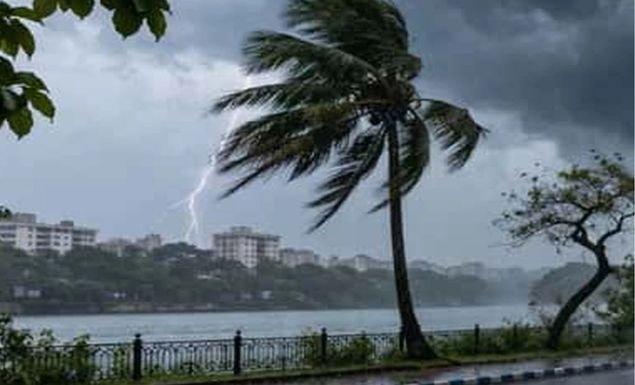 সাগরে সুস্পষ্ট লঘুচাপের প্রভাবে দেশজুড়ে বাড়তে পারে বৃষ্টি