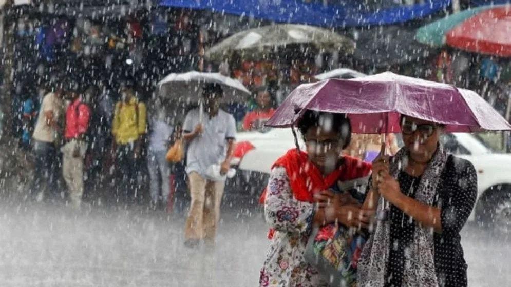 সারা দেশে বৃষ্টির আভাস