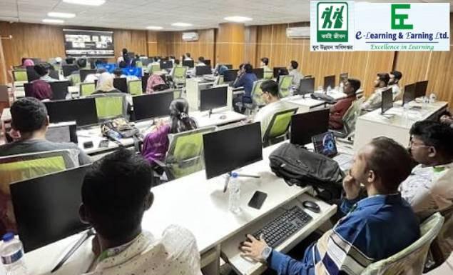 সরকারি খরচে ফ্রিল্যান্সিং প্রশিক্ষণ ৬৪ জেলায়, দৈনিক ভাতা ২০০ টাকা, আবেদন এইচএসসি পাসেই
